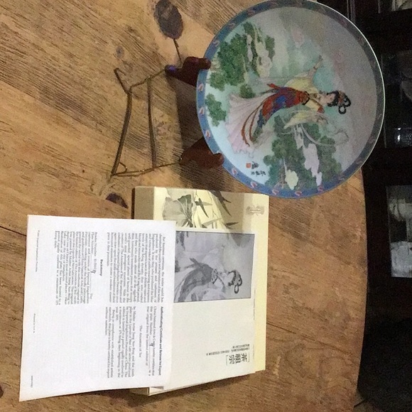 Fine China decoration Plate #9 - Picture 2 of 5